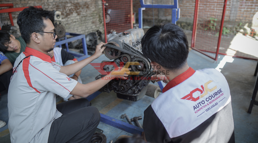 Program Kursus Otomotif untuk Kamu yang Ingin Langsung Kerja - OJC Auto ...